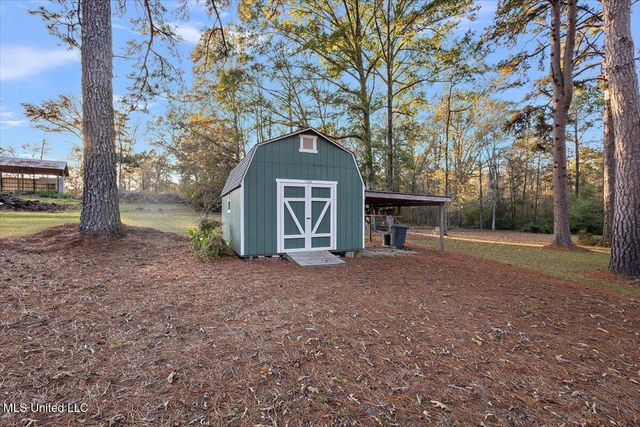 1500 Davis Road, Terry, MS 39170