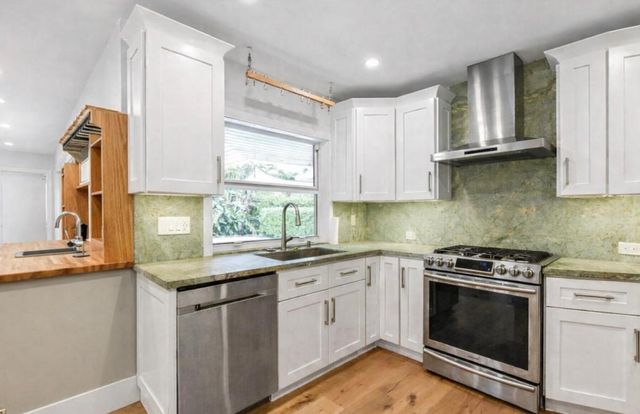 784 Dover Street, Boca Raton, FL 33487