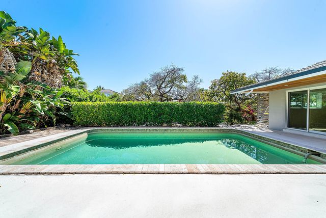 784 Dover Street, Boca Raton, FL 33487