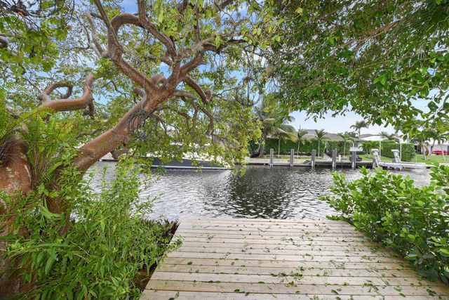 784 Dover Street, Boca Raton, FL 33487