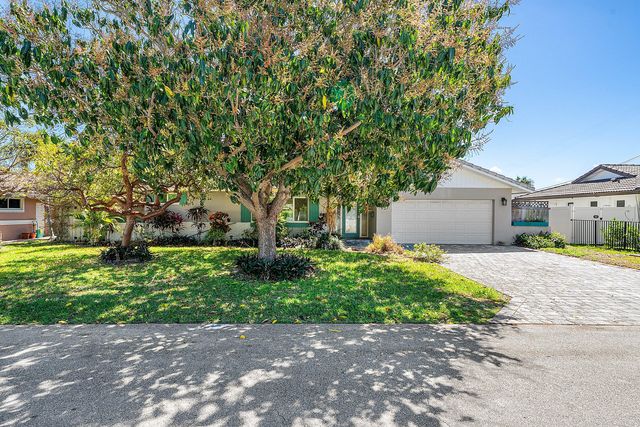 784 Dover Street, Boca Raton, FL 33487