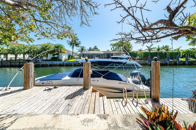 784 Dover Street, Boca Raton, FL 33487