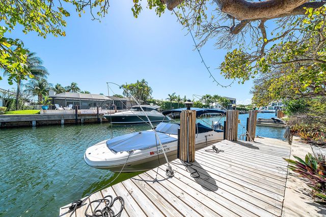 784 Dover Street, Boca Raton, FL 33487