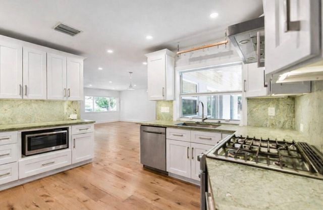 784 Dover Street, Boca Raton, FL 33487