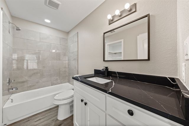 940 Holt Avenue, Waco, TX 76706