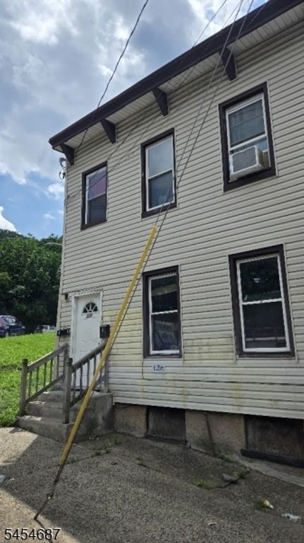 122 Spruce St, Paterson City, NJ 07501 — exterior