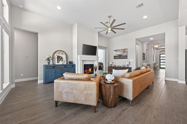 21006 Preakness Stakes Trail, Tomball, TX 77377