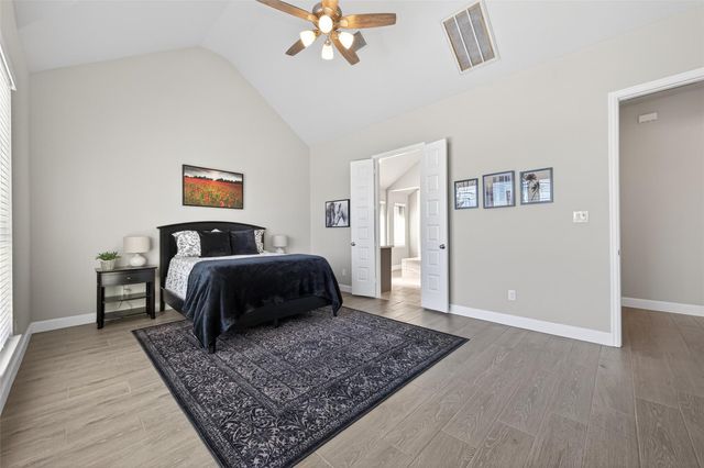 21006 Preakness Stakes Trail, Tomball, TX 77377