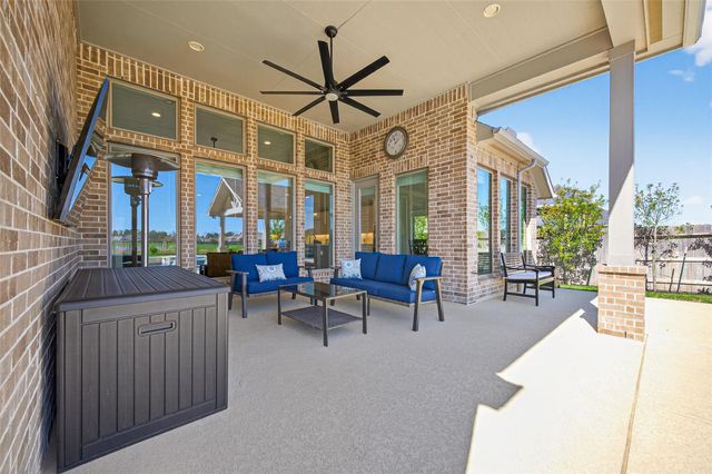 21006 Preakness Stakes Trail, Tomball, TX 77377