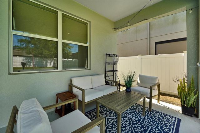 20420 AUTUMN FERN AVENUE, Tampa, FL 33647