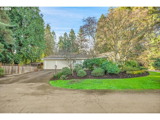 1856 GLENMORRIE Ter, Lake Oswego, OR 97034