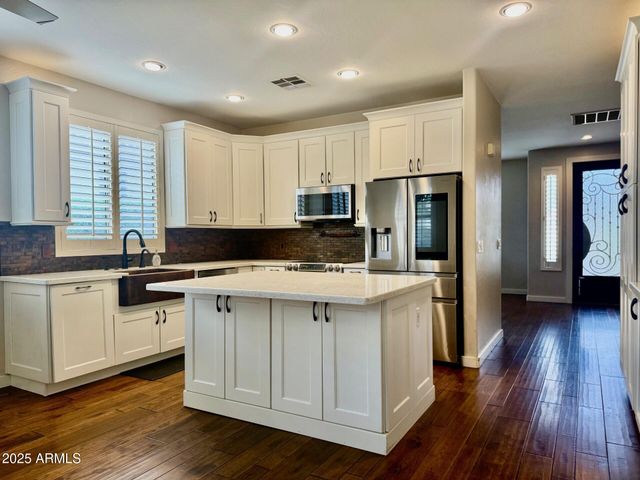 191 W BEECHNUT Place, Chandler, AZ 85248