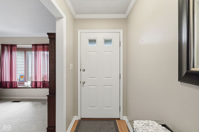 866 W Ashbourne Lane, Greenwood, IN 46142