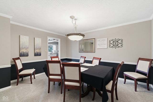 866 W Ashbourne Lane, Greenwood, IN 46142