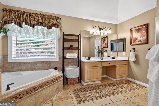 101 Emerald Lane, Hampton, GA 30228
