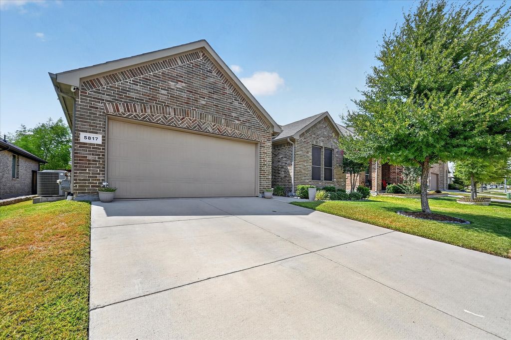 5817 Stream Drive, Fort Worth, TX 76137 — photo 4