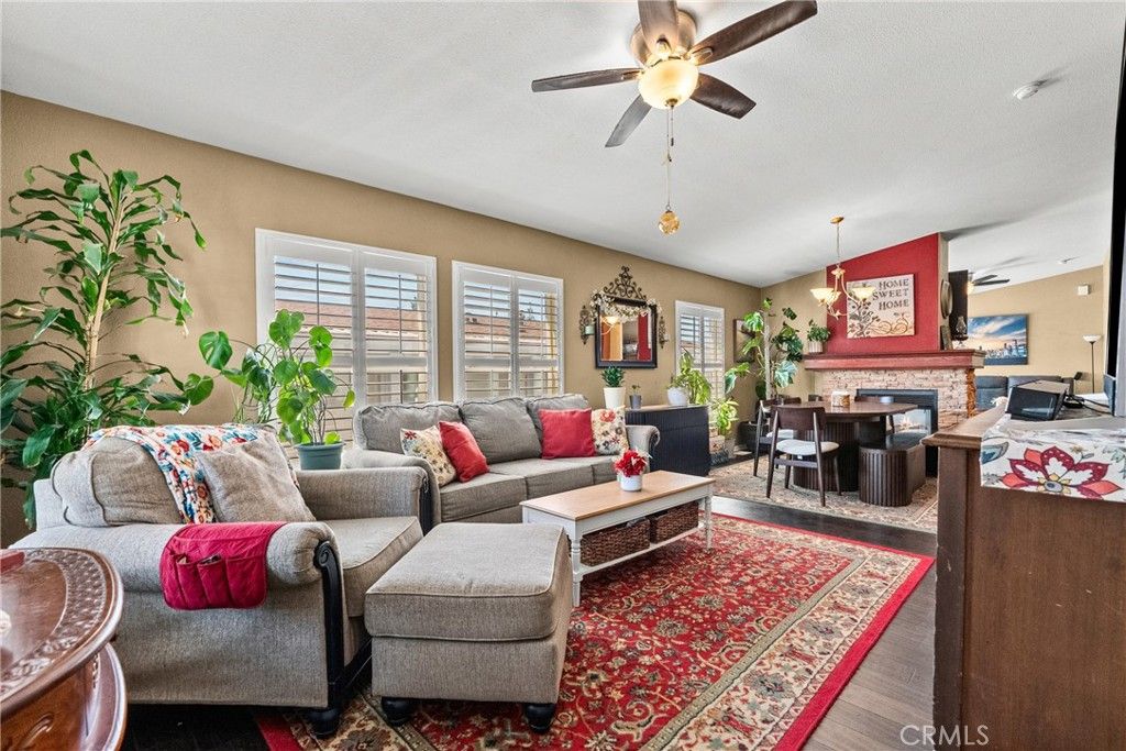15455 Glenoaks Boulevard SPC 4, Sylmar, CA 91342 — photo 3