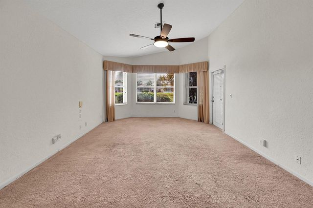 10382 Utopia Circle E, Boynton Beach, FL 33437