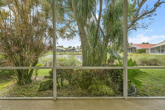 10382 Utopia Circle E, Boynton Beach, FL 33437