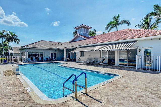 10382 Utopia Circle E, Boynton Beach, FL 33437