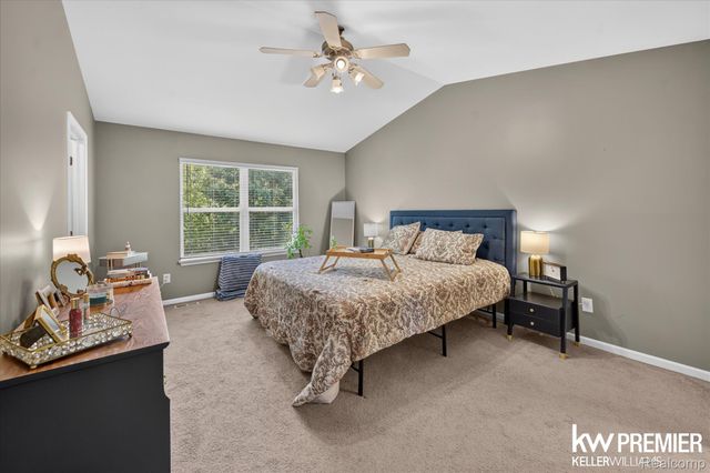 551 Indian Oaks Drive, Howell, MI 48843