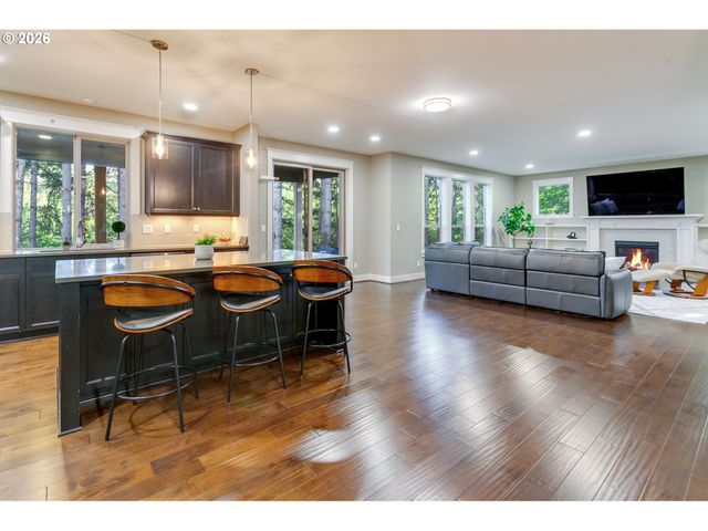 14390 Sw FOX Ln, Beaverton, OR 97008