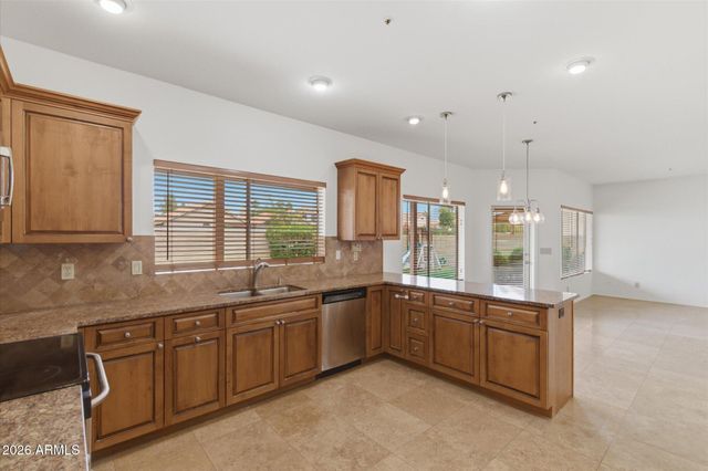 9022 E ASTER Drive, Scottsdale, AZ 85260