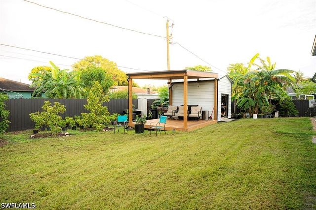 3000 47th ST SW, Naples, FL 34116
