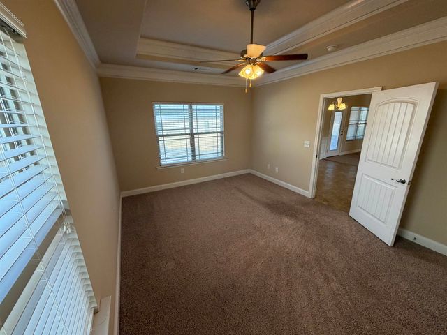 272 Stonecrest Drive, Roebuck, SC 29376