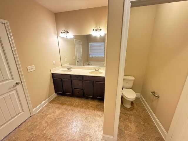 272 Stonecrest Drive, Roebuck, SC 29376