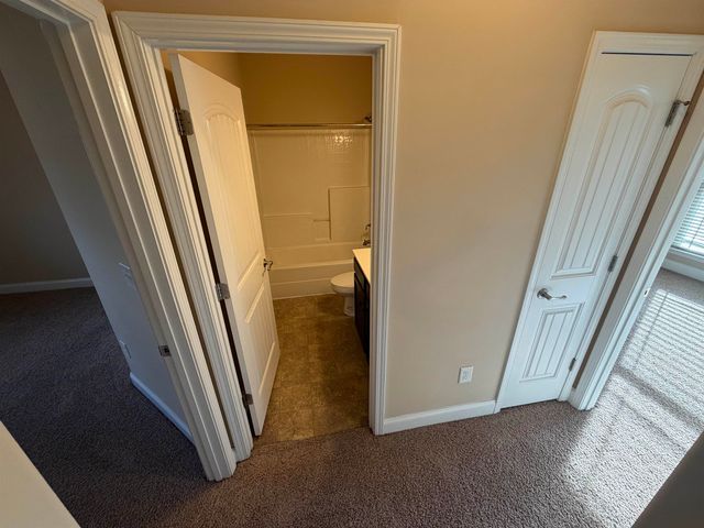 272 Stonecrest Drive, Roebuck, SC 29376