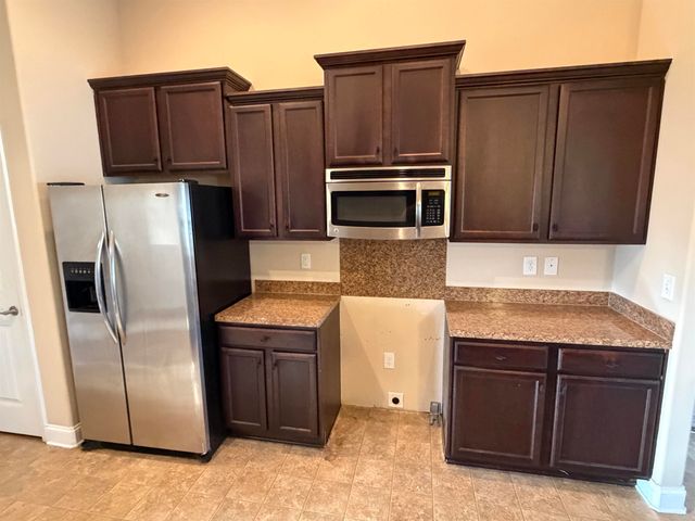 272 Stonecrest Drive, Roebuck, SC 29376