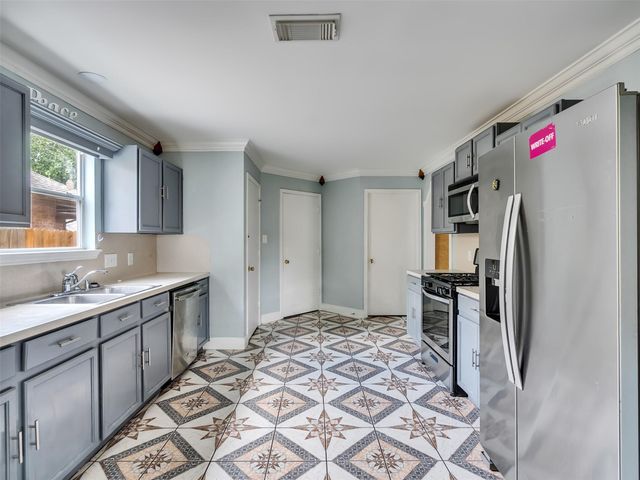 13119 Lindenloch Lane, Houston, TX 77085