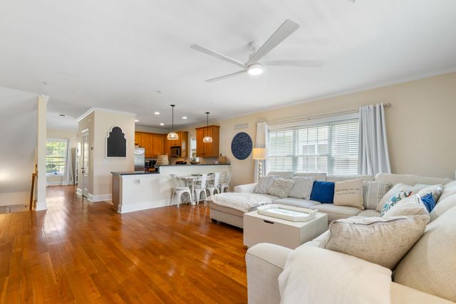 116 Summers Creek Court, Mount Pleasant, SC 29464