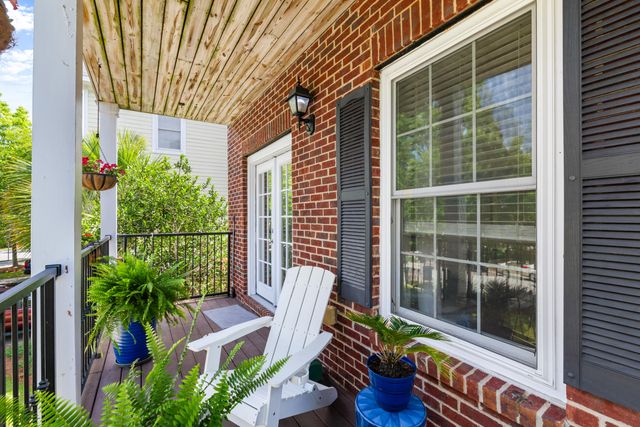 116 Summers Creek Court, Mount Pleasant, SC 29464