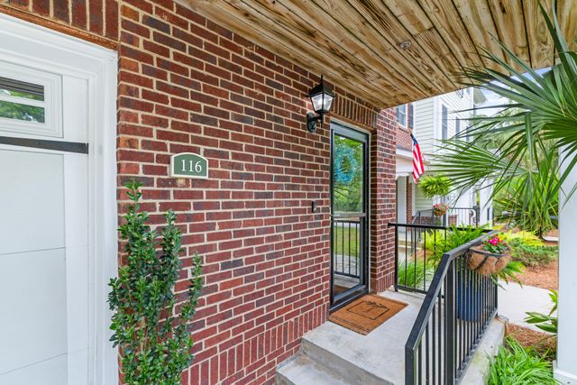 116 Summers Creek Court, Mount Pleasant, SC 29464