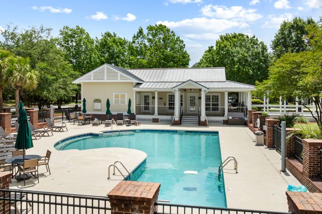 116 Summers Creek Court, Mount Pleasant, SC 29464