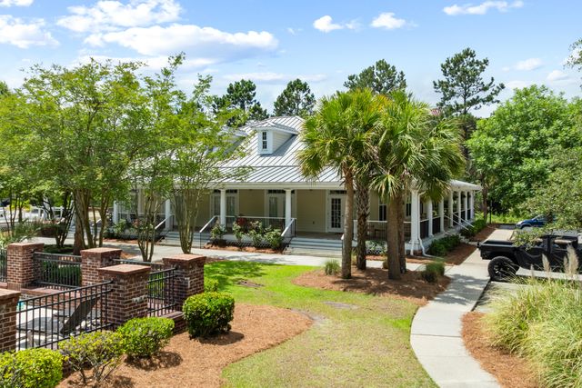 116 Summers Creek Court, Mount Pleasant, SC 29464