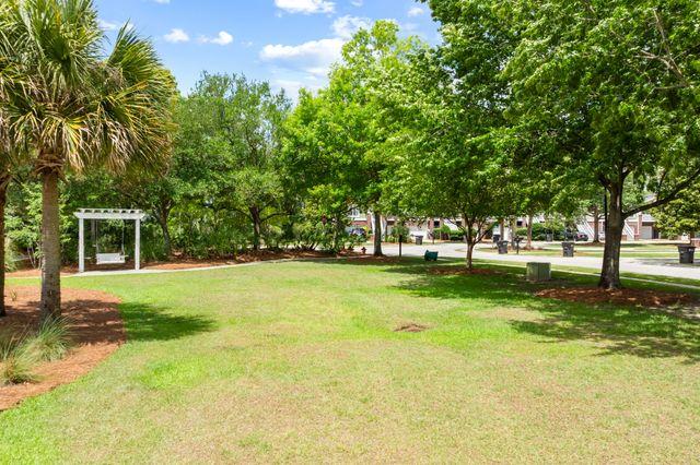 116 Summers Creek Court, Mount Pleasant, SC 29464