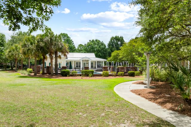 116 Summers Creek Court, Mount Pleasant, SC 29464