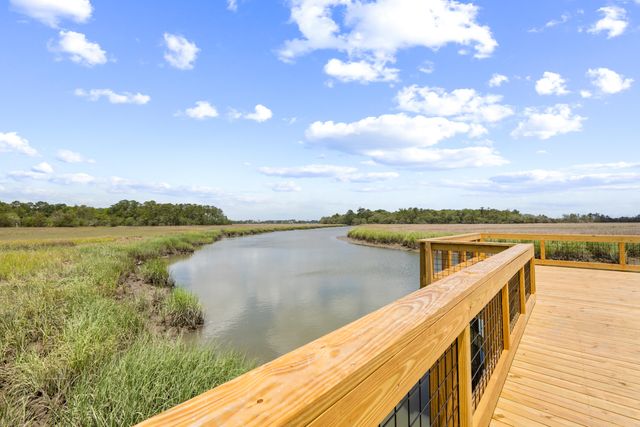 116 Summers Creek Court, Mount Pleasant, SC 29464