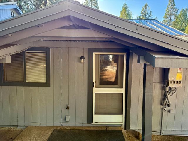 33250 Plateau Pines Road, Shingletown, CA 96088