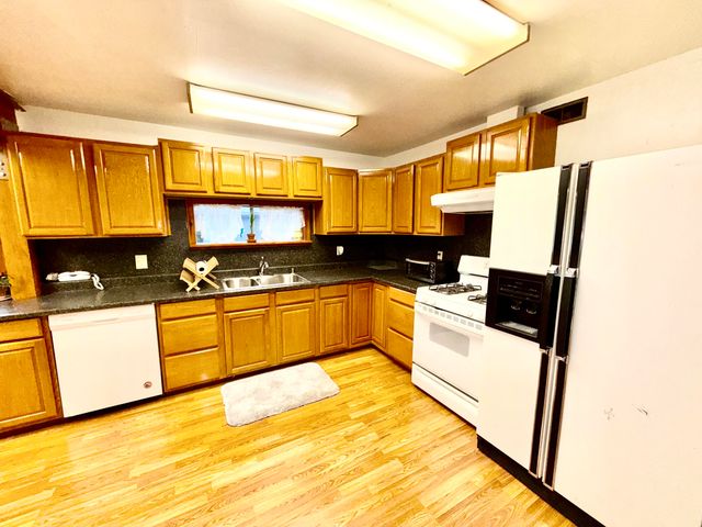 33250 Plateau Pines Road, Shingletown, CA 96088