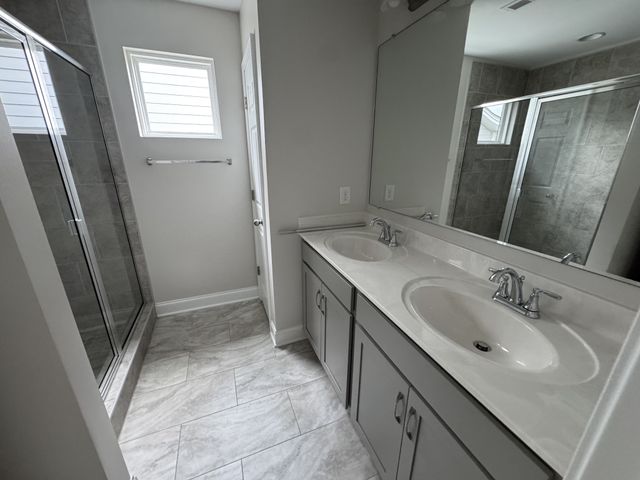 115 Santa Rosa Dr, Gallatin, TN 37066