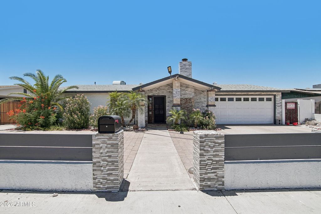 3829 W THUNDERBIRD Road, Phoenix, AZ 85053 — exterior