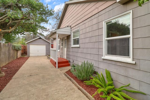 4240 55th St, Sacramento, CA 95820