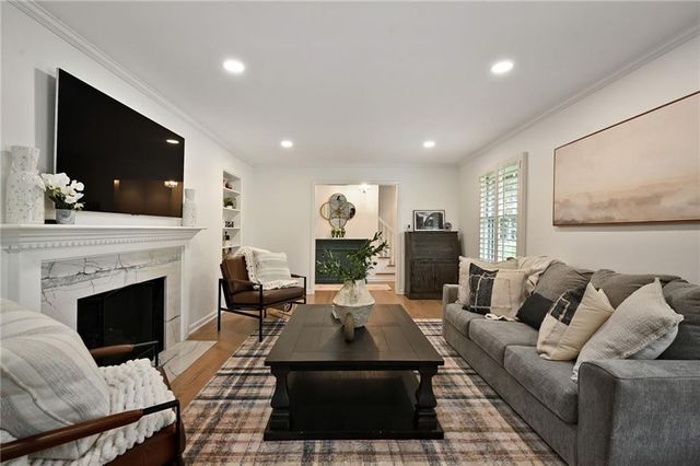 4819 W 65th Street, Prairie Village, KS 66208