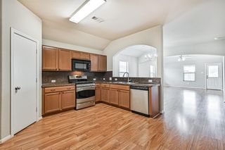 5212 Mcgrath Drive, Alvin, TX 77511