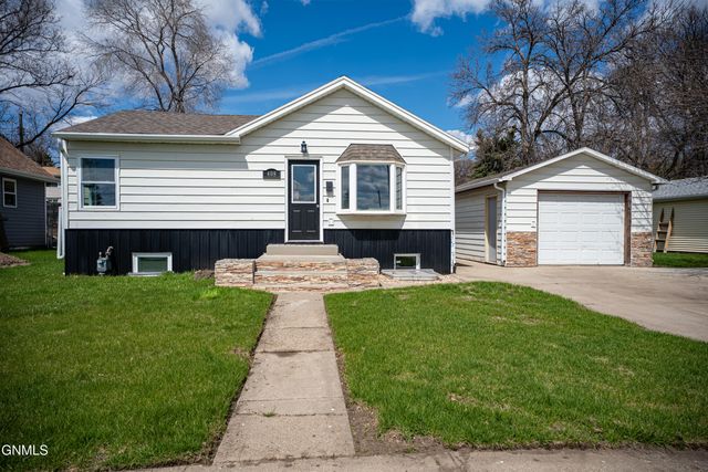 408 Mason Avenue, Bismarck, ND 58501 property photo