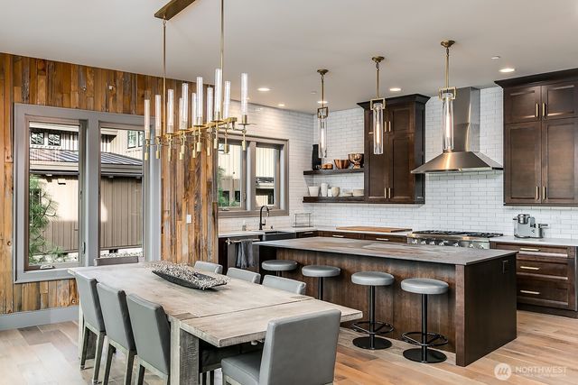 111 Big Dirty Court, Cle Elum, WA 98922
